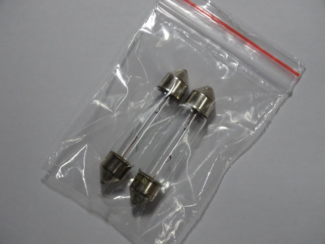 Replacement lamps for NCE CP6 (equivalent to 524-229) - 2 pack